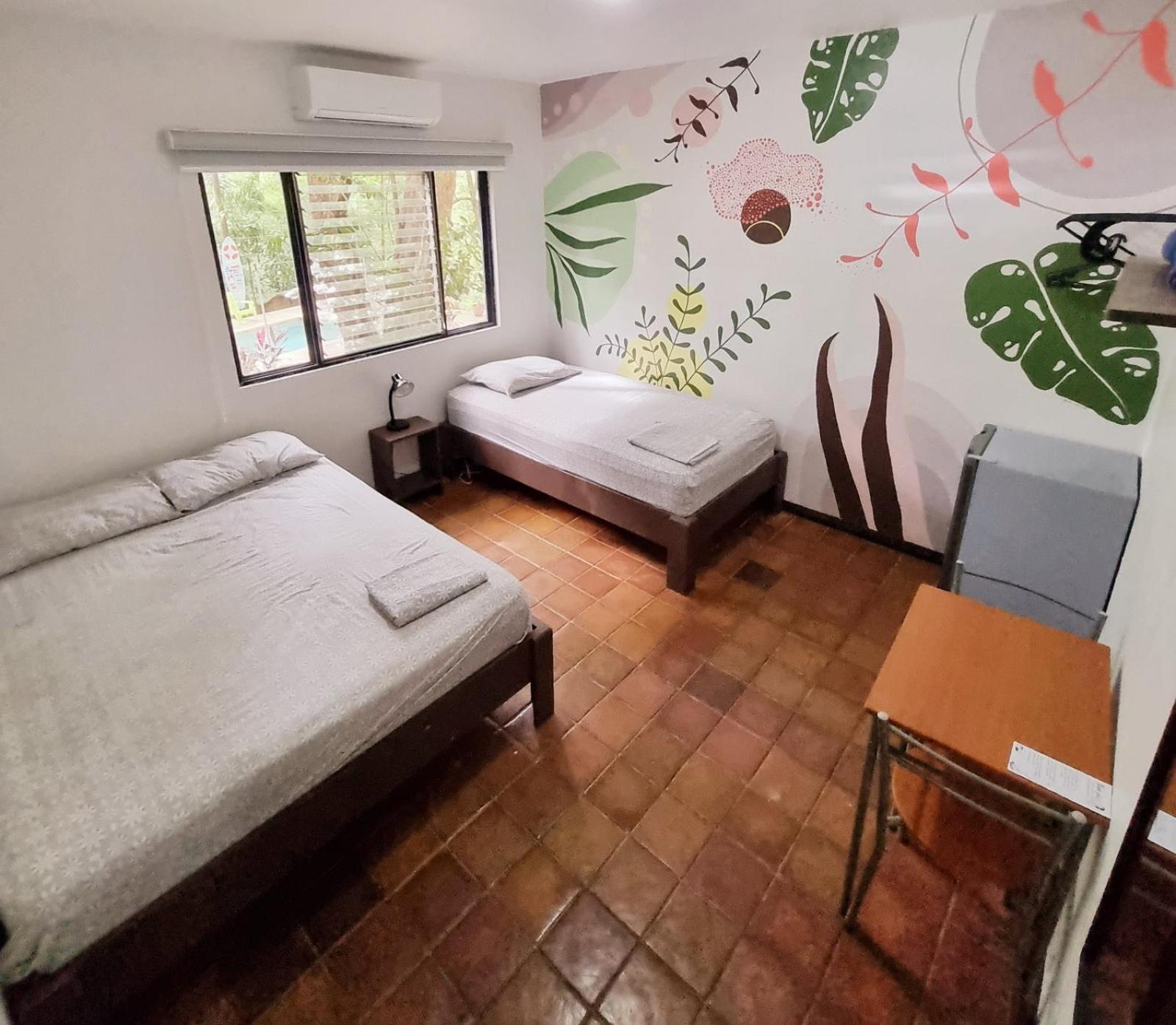 Pura Vida Mini - Costa Rica Hostal Tamarindo